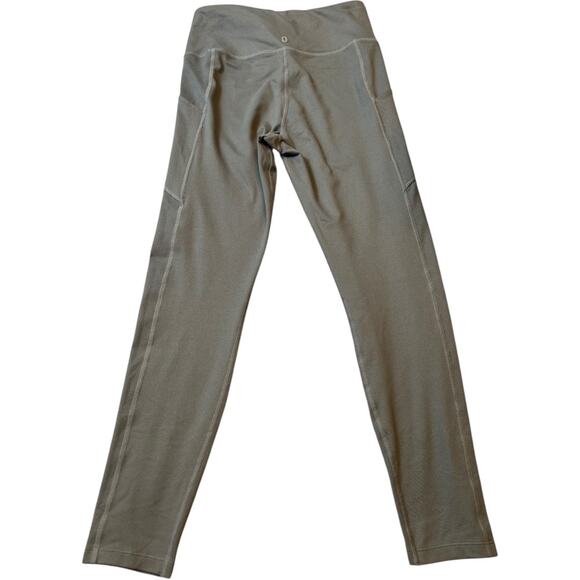 EUC FIGS ACTIVE Athletic Scrub leggings High Rise, Pockets, 7/8 Length Medium - Picture 2 of 4